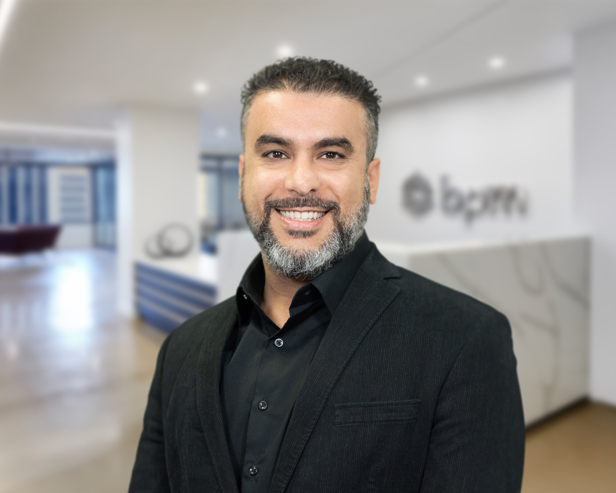 Profile picture of Moe Asgharnia